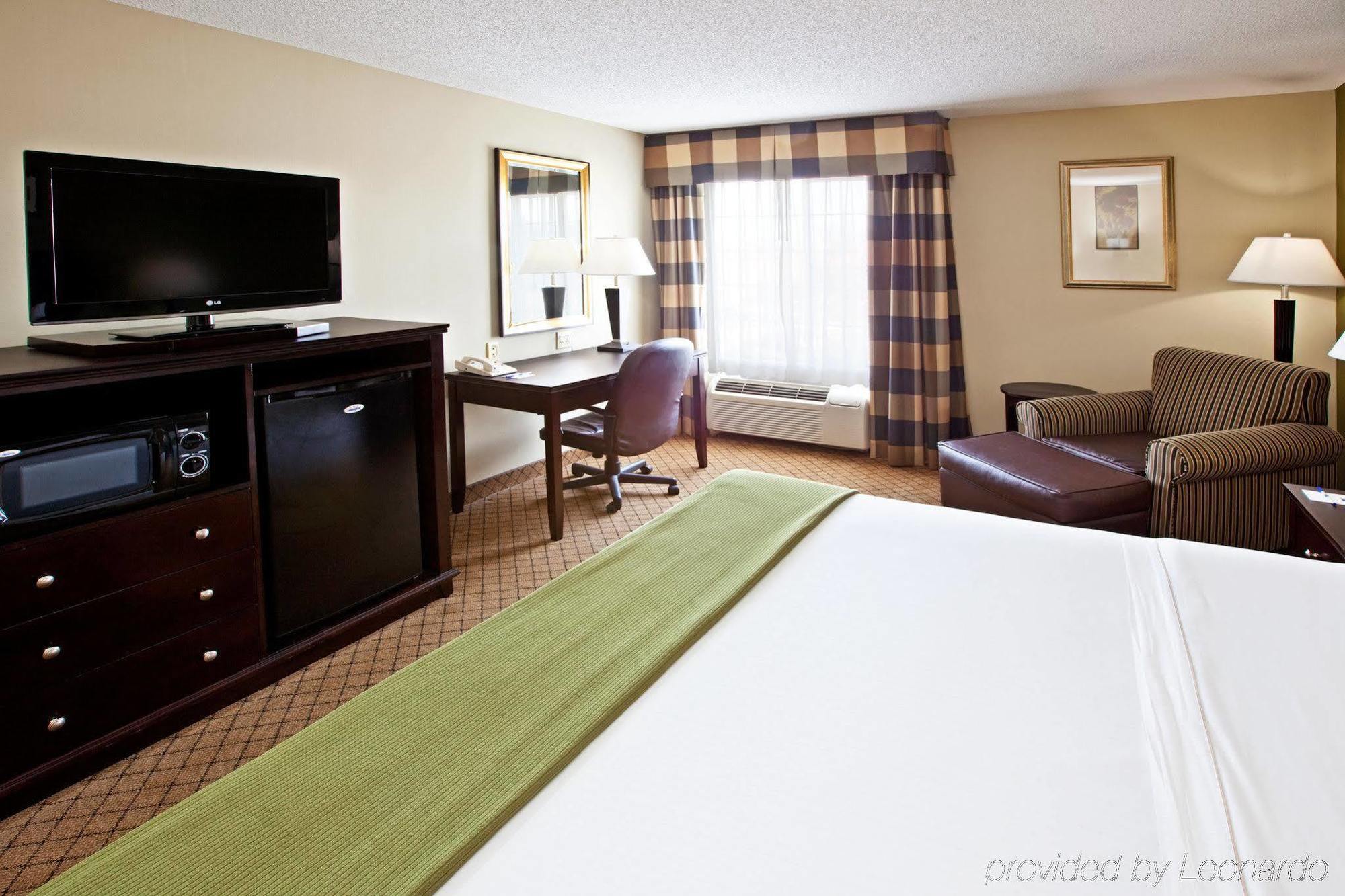 Holiday Inn Express & Suites Harrison, An Ihg Hotel Habitación foto