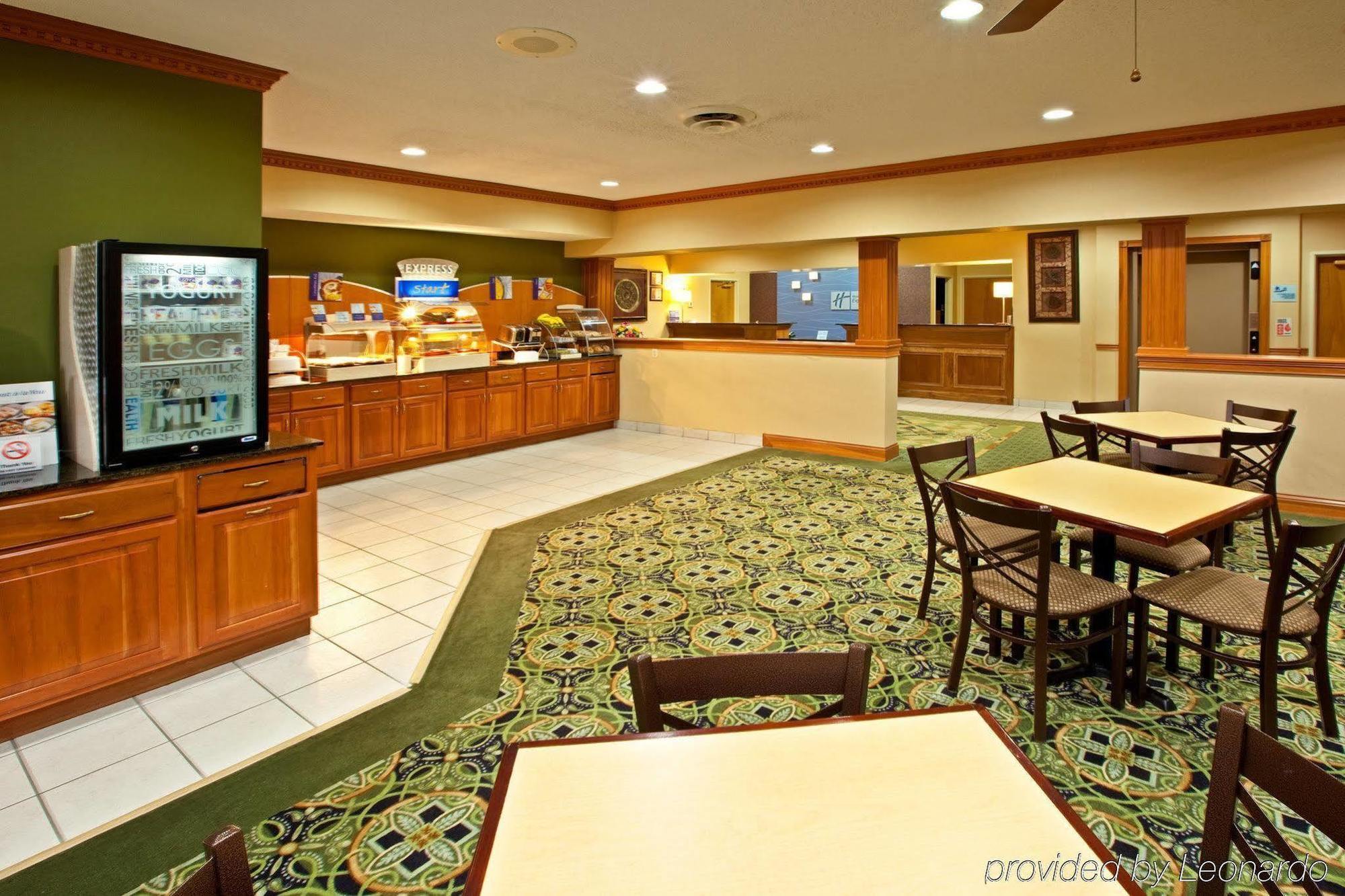 Holiday Inn Express & Suites Harrison, An Ihg Hotel Restaurante foto